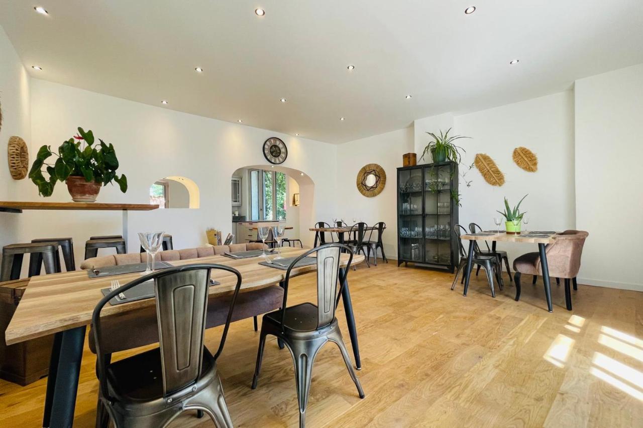 The Balzacienne Room In A Charming Mansion At The Gates Of Tours Saint Avertin Bagian luar foto