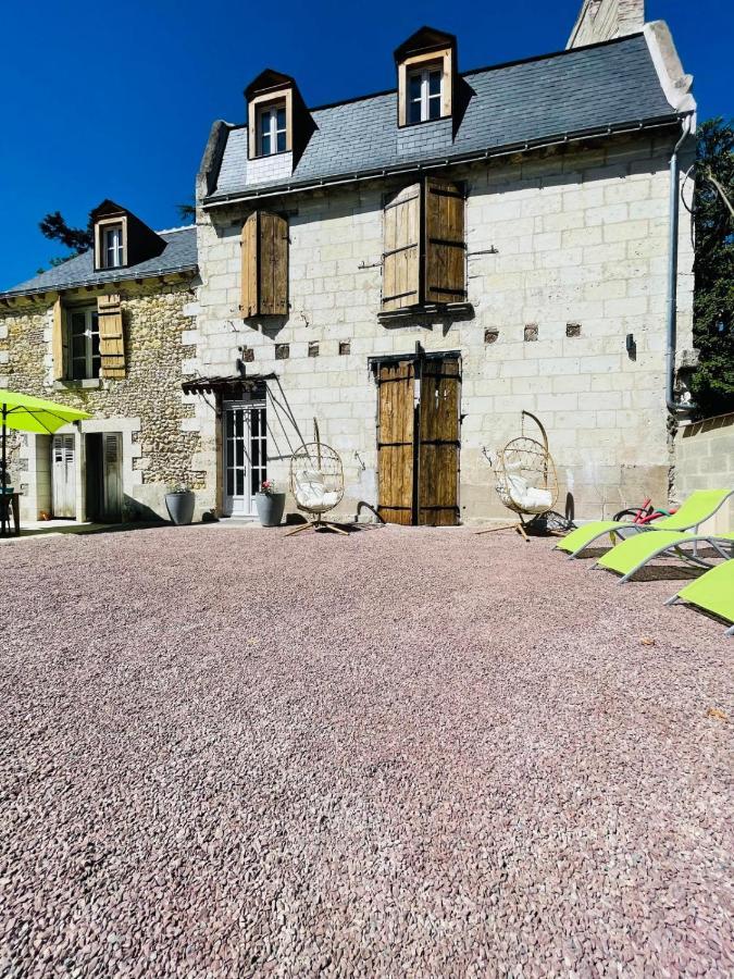 The Balzacienne Room In A Charming Mansion At The Gates Of Tours Saint Avertin Bagian luar foto